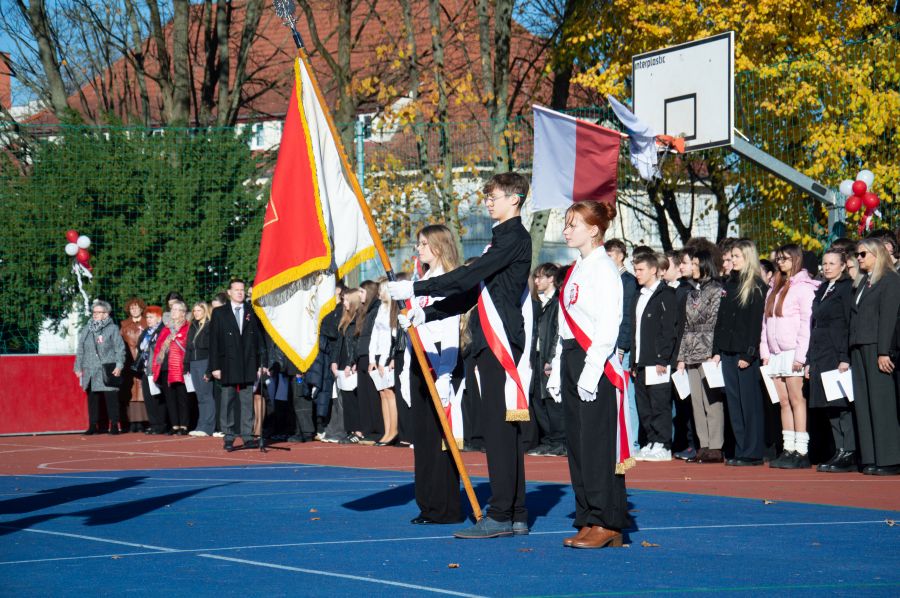NARODOWE ŚWIĘTO NIEPODLEGŁOŚCI