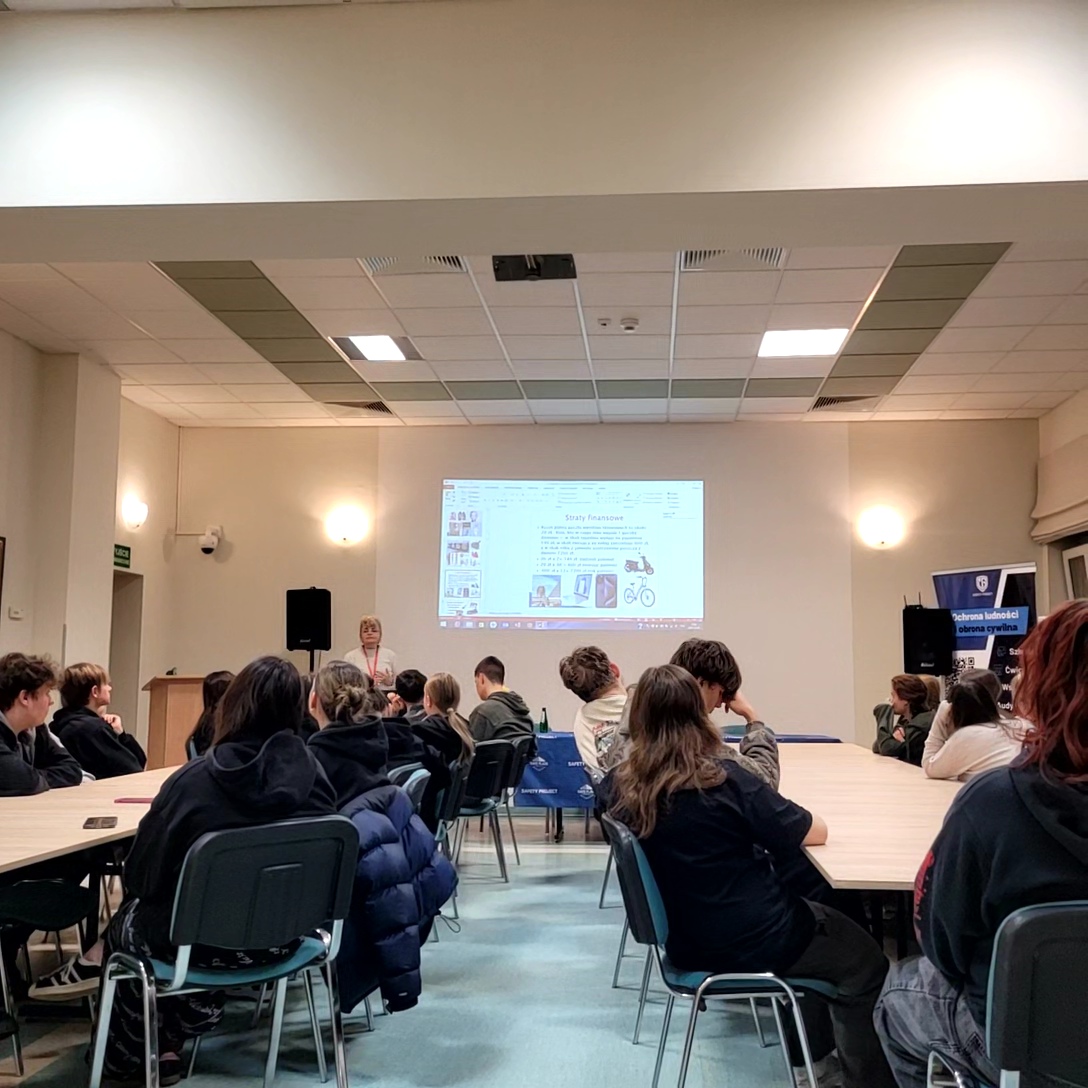 INTERNAT „PROFILAKTYKA  UZALEŻNIEŃ”