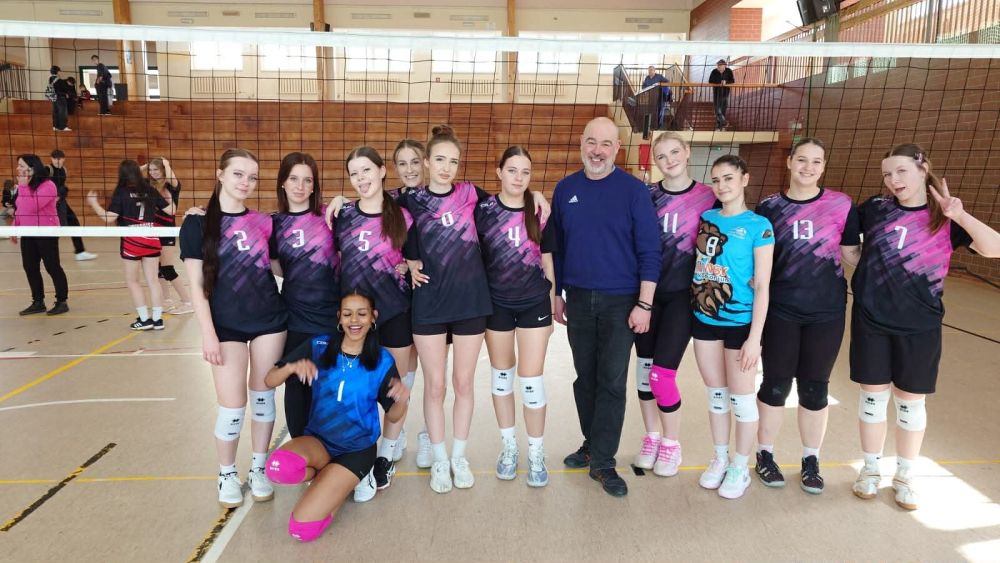 SREBRO NASZYCH SIATKAREK