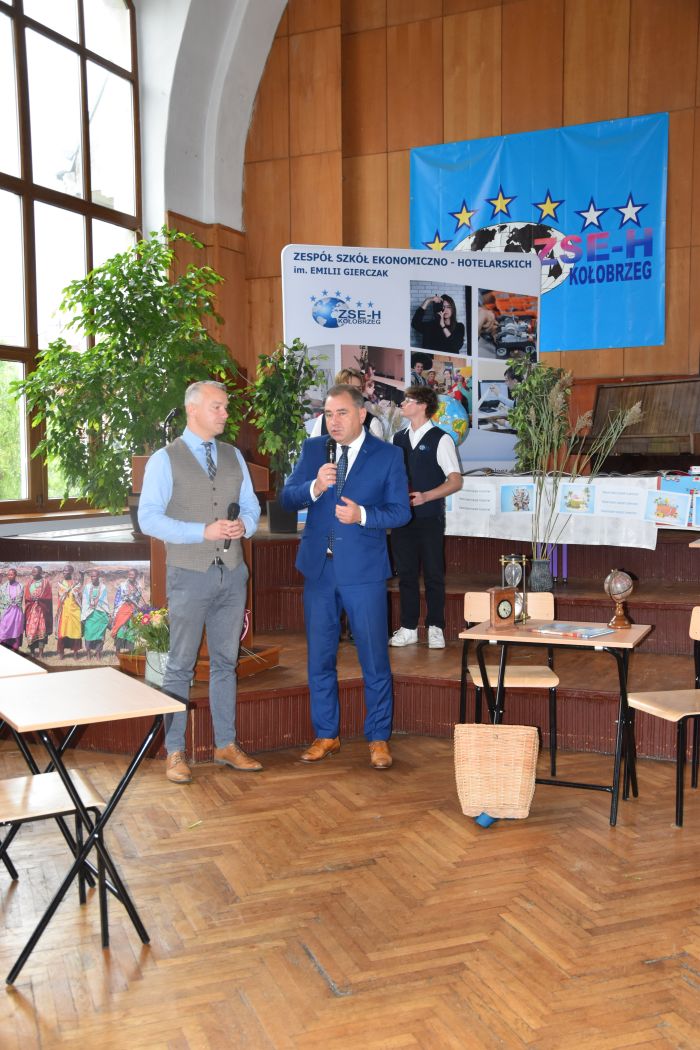 https://ekonom.kolobrzeg.pl/wp-content/uploads/gal/2022/09/04/obraz5.jpg