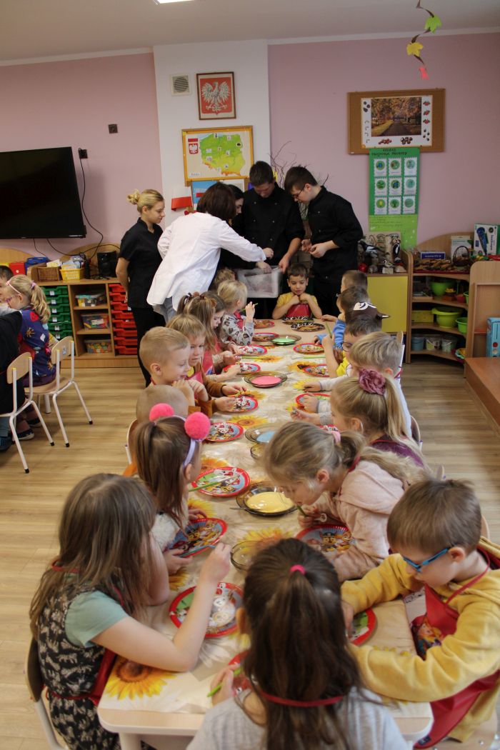 https://ekonom.kolobrzeg.pl/wp-content/uploads/gal/2022/12/05/obraz2.jpg