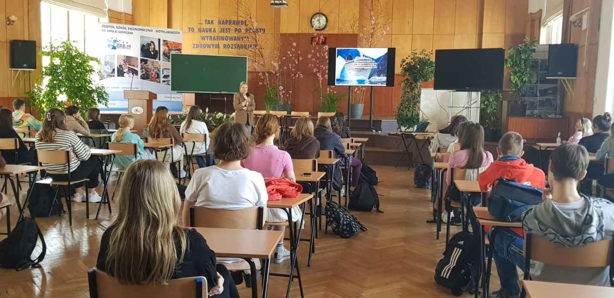 https://ekonom.kolobrzeg.pl/wp-content/uploads/gal/2023/05/10/szk_03.jpg
