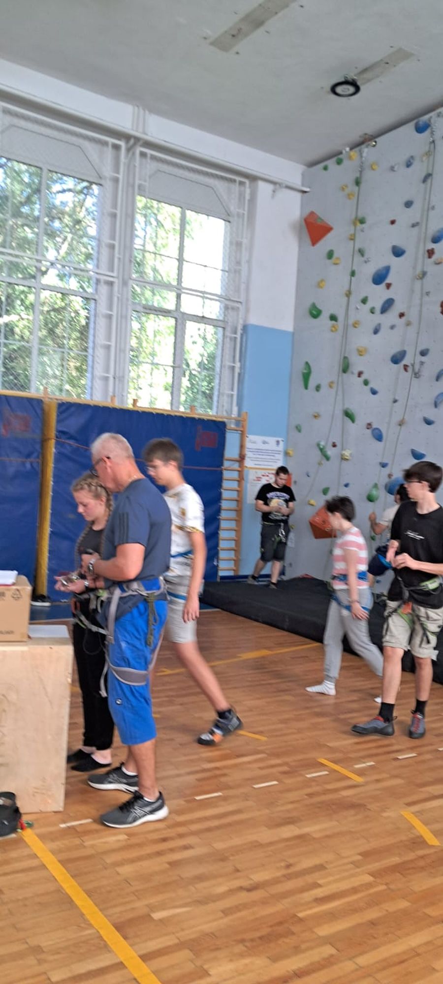 https://ekonom.kolobrzeg.pl/wp-content/uploads/gal/2023/10/03/sporti_16.jpg