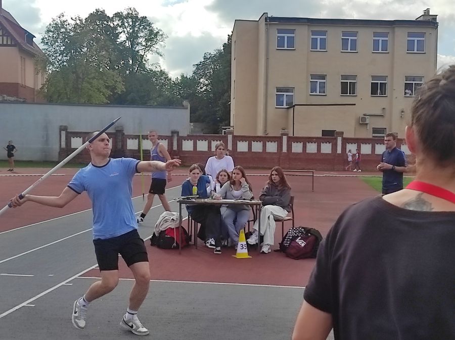 https://ekonom.kolobrzeg.pl/wp-content/uploads/gal/2023/10/03/sporti_39.jpg