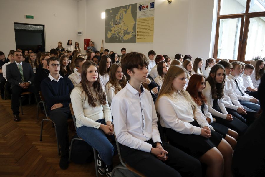 https://ekonom.kolobrzeg.pl/wp-content/uploads/gal/2023/10/09/soden_11.jpg
