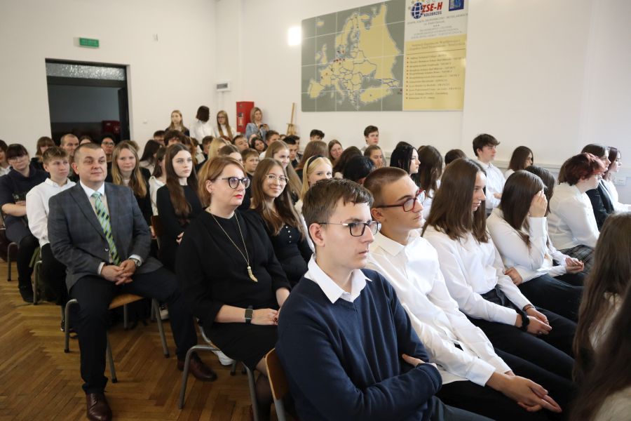 https://ekonom.kolobrzeg.pl/wp-content/uploads/gal/2023/10/09/soden_13.jpg