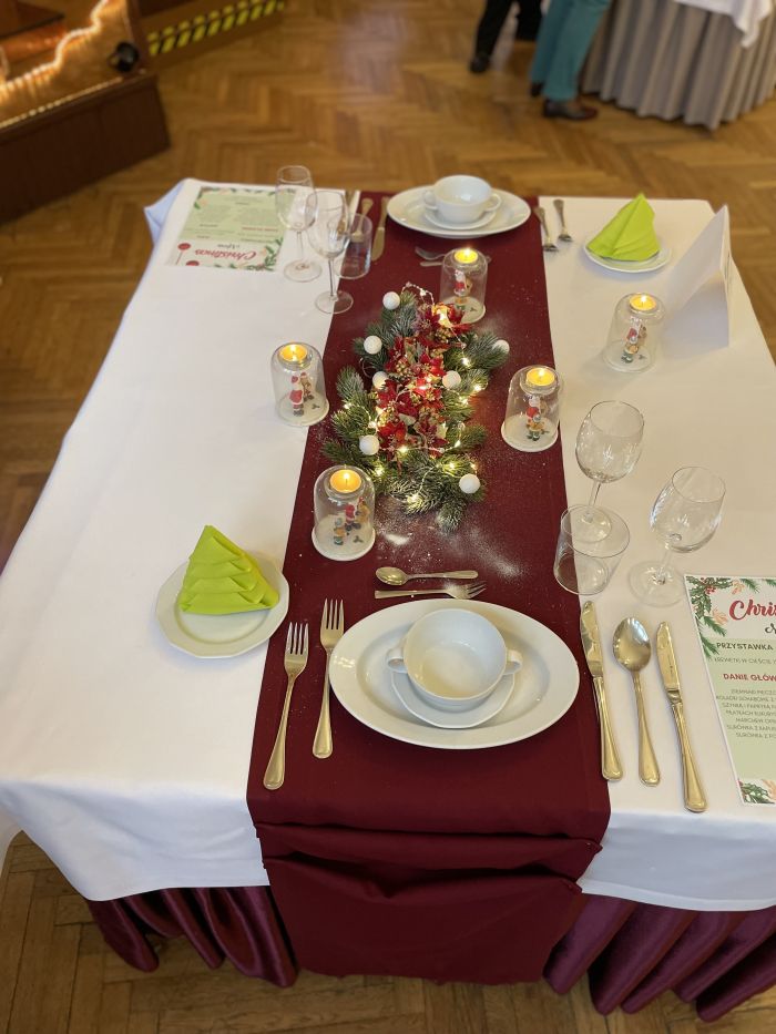 https://ekonom.kolobrzeg.pl/wp-content/uploads/gal/2023/12/05/zseh_08.jpg