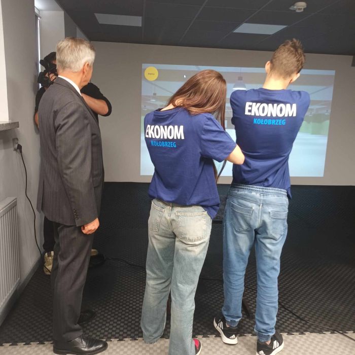 https://ekonom.kolobrzeg.pl/wp-content/uploads/gal/2024/01/04/zseh_10.jpg
