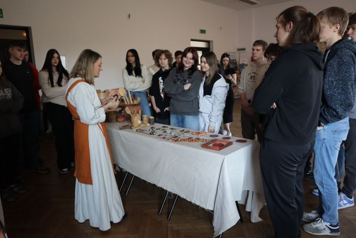 https://ekonom.kolobrzeg.pl/wp-content/uploads/gal/2024/03/03/zseh_07.jpg