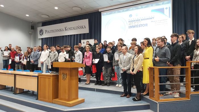 https://ekonom.kolobrzeg.pl/wp-content/uploads/gal/2024/04/09/zseh_06.jpg