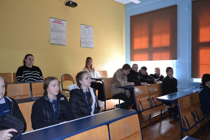 https://ekonom.kolobrzeg.pl/wp-content/uploads/gal/2024/04/13/zseh_13.jpg