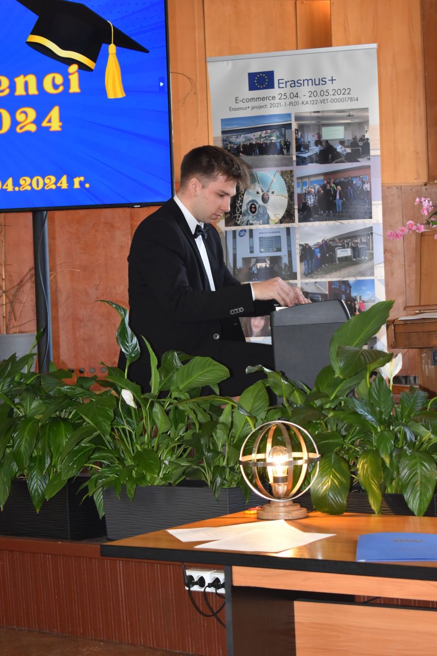 https://ekonom.kolobrzeg.pl/wp-content/uploads/gal/2024/04/18/zseh_15.jpg