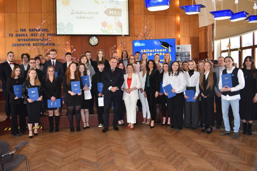 https://ekonom.kolobrzeg.pl/wp-content/uploads/gal/2024/04/18/zseh_43.jpg