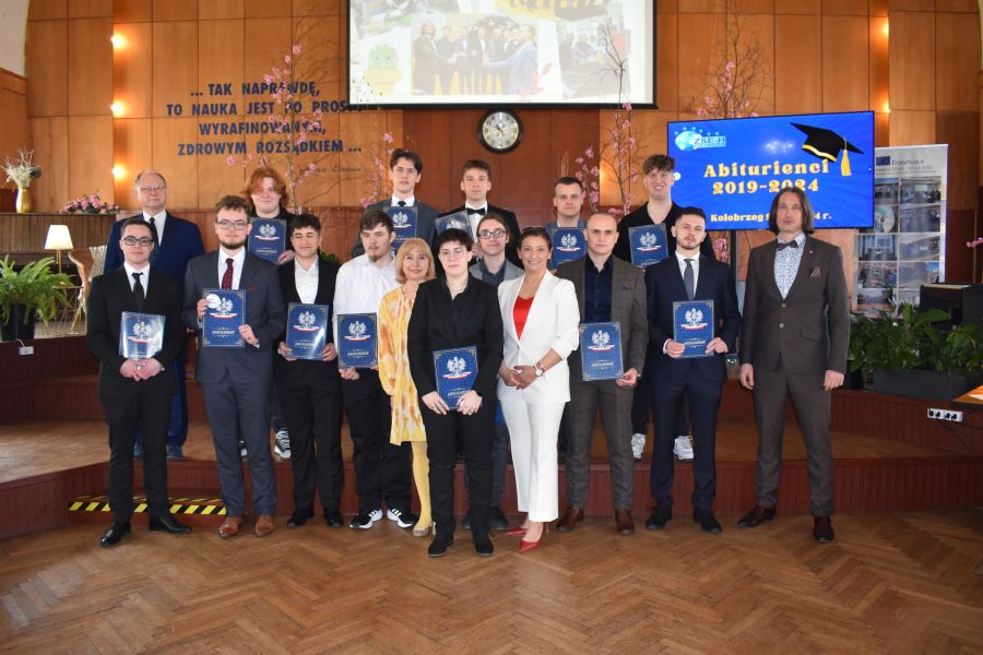 https://ekonom.kolobrzeg.pl/wp-content/uploads/gal/2024/04/18/zseh_62.jpg