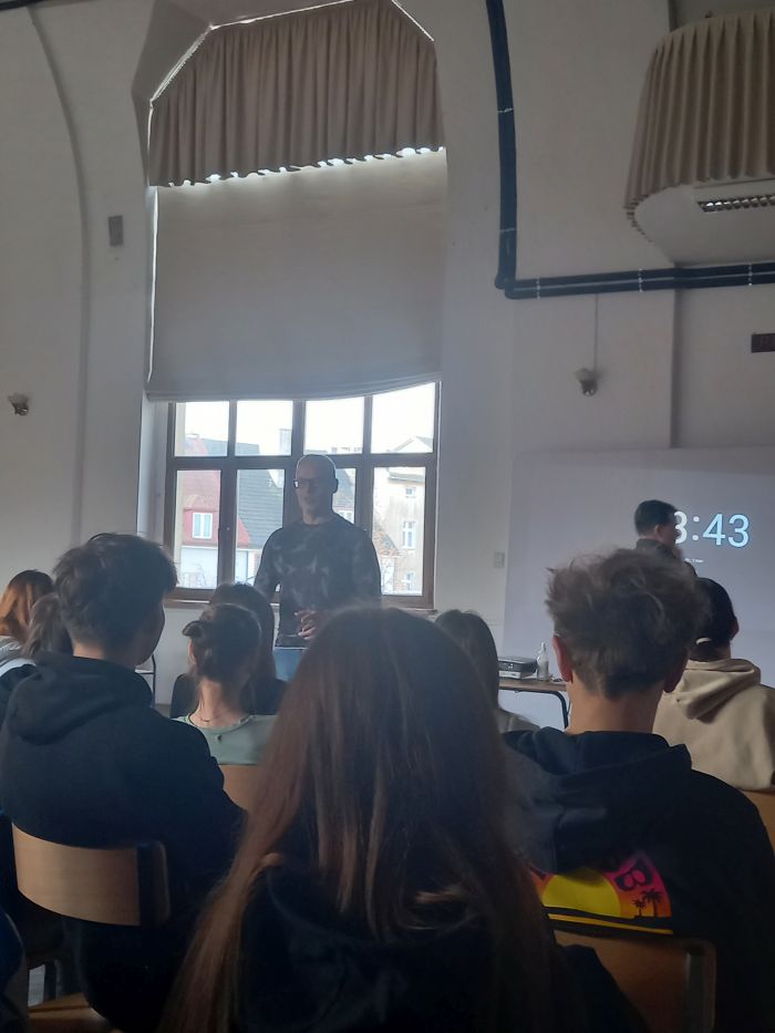 https://ekonom.kolobrzeg.pl/wp-content/uploads/gal/2024/05/03/zseh_05.jpg