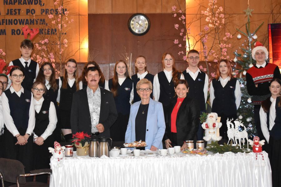 https://ekonom.kolobrzeg.pl/wp-content/uploads/gal1/2024/12/07/image045.jpg