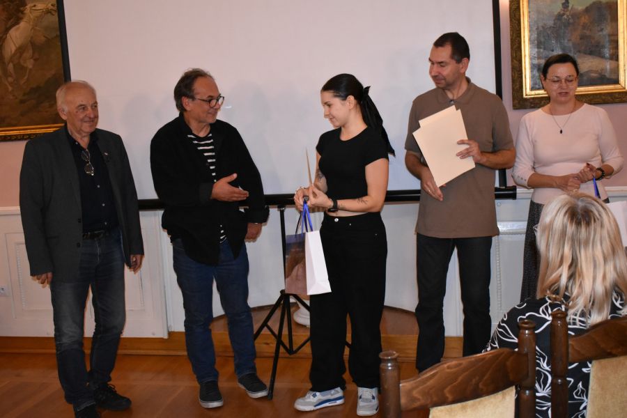 https://ekonom.kolobrzeg.pl/wp-content/uploads/gal1/2024/m10/03/zseh_04.jpg