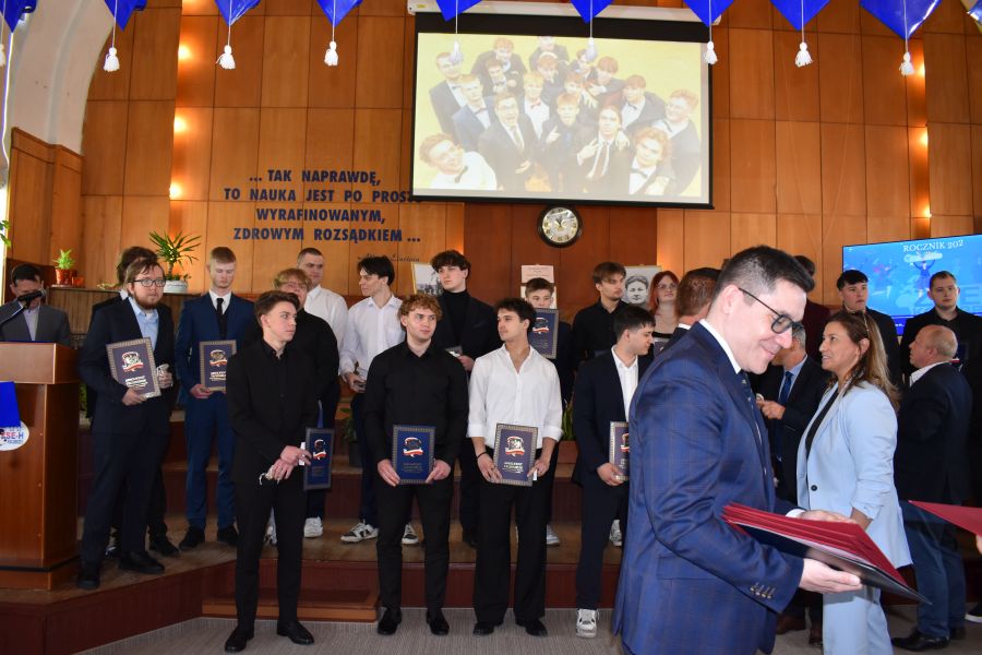 https://ekonom.kolobrzeg.pl/wp-content/uploads/gal1/2025/04/13/image036.jpg